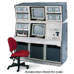 Winsted K8121 Three-Bay Console with Top Module (System/85 Series)
