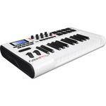 M-Audio Axiom Pro 25 - Advanced 25 Key USB MIDI Controller