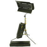 Lowel Trio 1-Light (Daylight) Fluorescent Kit (120-240V)