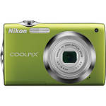 Nikon [Refurbished] CoolPix S3000 Digital Camera with Deluxe Accessory Kit (Green)