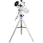 Vixen Optics R200SS Telescope with GPD2 Mount and Dual Speed Focuser