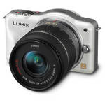 Panasonic Lumix DMC-GF3 Digital Camera with 14-42mm Lens Kit (White)