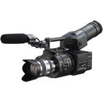 Sony NEX-FS700UK Super 35 Camcorder with 18-200mm Lens
