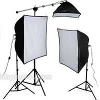 Smith-Victor KSB-1250 3-Light 1250 Watt Economy SoftBox Kit with Mini Boom (120V)