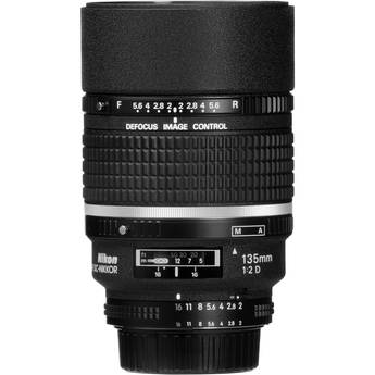 Nikon Telephoto AF DC Nikkor 135mm f/2.0D Autofocus Lens