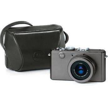 Leica D-LUX 4 Digital Camera (Titanium)