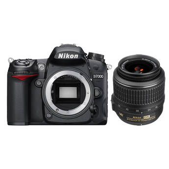 Nikon D7000 Digital SLR Camera With 18-55mm VR Lens Deluxe Kit