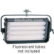 Arri Studio Cool 4 Fluorescent Fixture - Phase Dimming, Hanging Mount (120V)