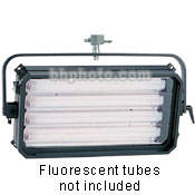 Arri Studio Cool 4 Fluorescent Fixture - Non Dimming, Hanging Mount (230V)