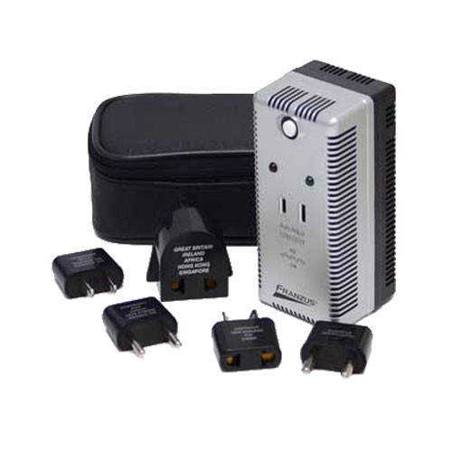 Travel Smart by Conair PS-200E Auto Adjust Smart Converter Set