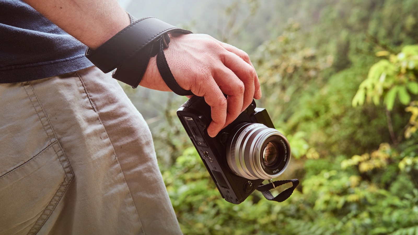 Top Tips for Choosing a Camera Strap — from Nature TTL