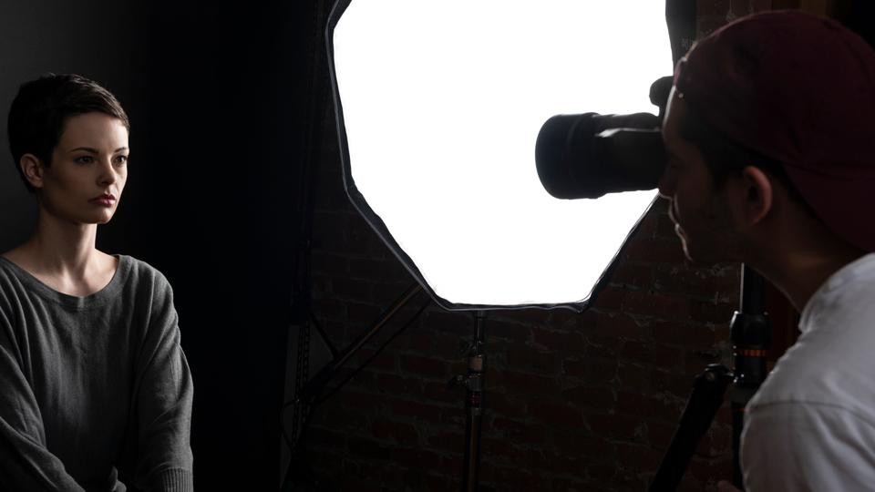 Light Reflections: 5 Ideas for Better Portraits