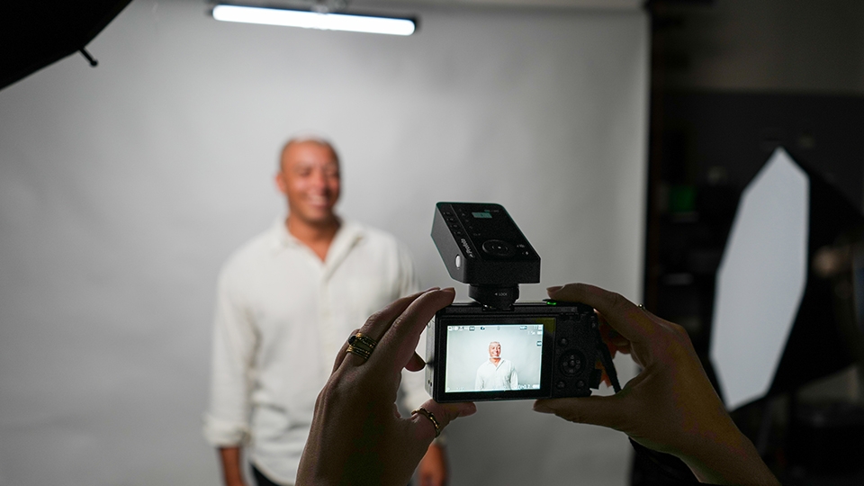 How to Do Studio Photography with a Compact Camera