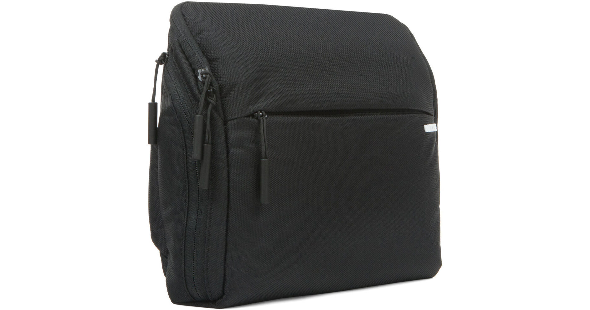 Incase point and store shoot field bag