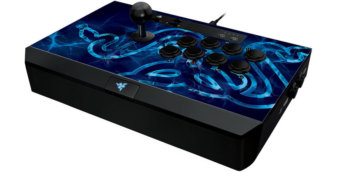 Razer Panthera Arcade Stick for PlayStation 4 RZ06-01690100-R3U1