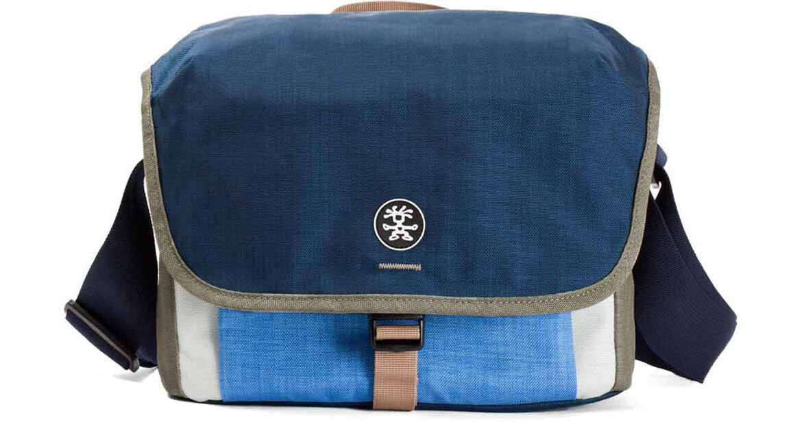 crumpler proper roady half photo