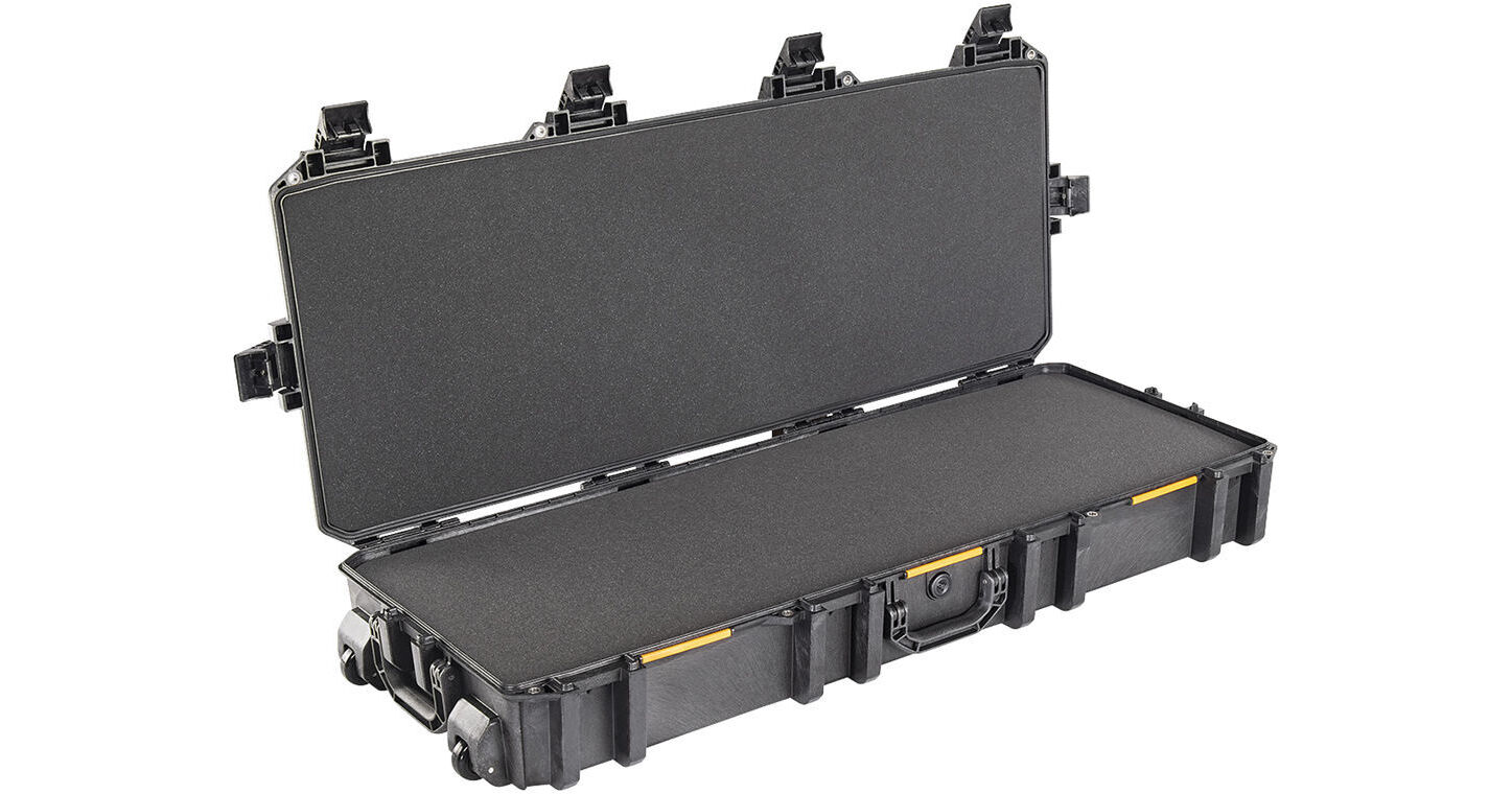 Pelican V730 Wheeled Hard Tactical Rifle Case VCV730-0000-BLK