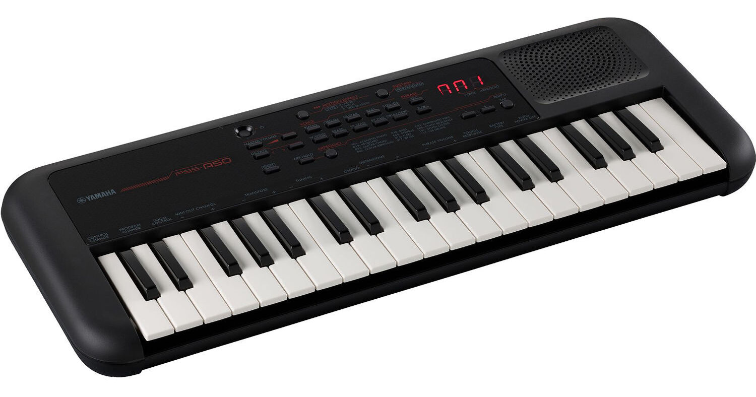  Yamaha Mini-key Portable Keyboard PSS-A50 : Musical