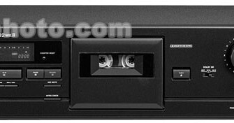 Practical professional rack mount black cassette tape deck