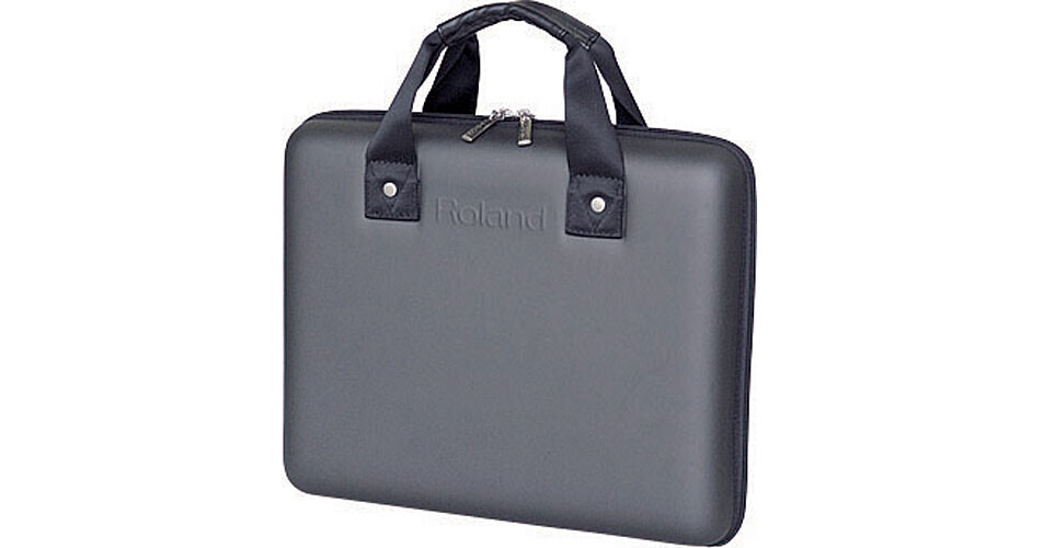 Roland CB-CD2E Carrying Case - for CD-2e Audio Recorder CB-CD2E