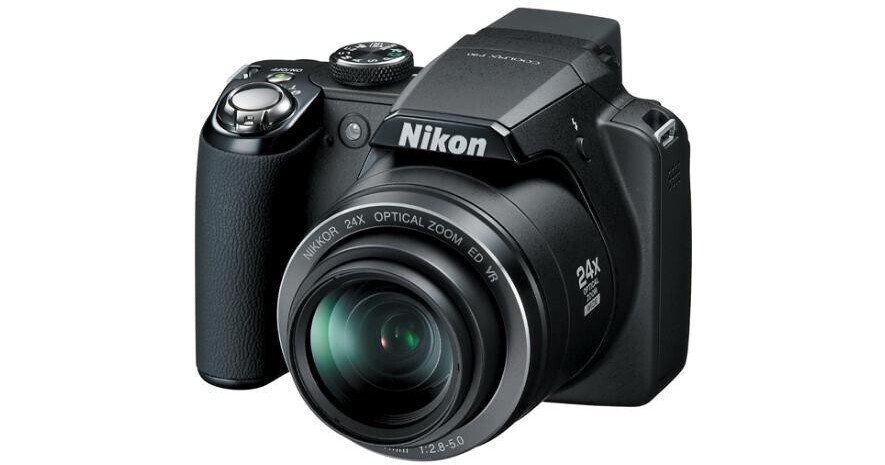 Cámara digital Nikon Coolpix P90 de 12,1 MP con zoom gran angular de  reducción de la vibración (VR) de 24x y pantalla LCD inclinable de 3  pulgadas