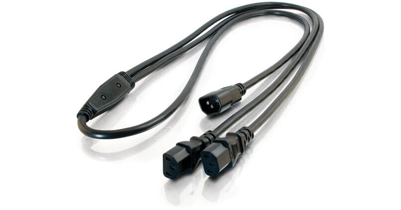 C2G Stromkabel-Splitter 3 Meter – 2x C13 Auf UK-Stecker – Perfekt Für PC, Monitor & Mehr