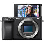 Sony a6400 Mirrorless Camera with 18-135mm Lens