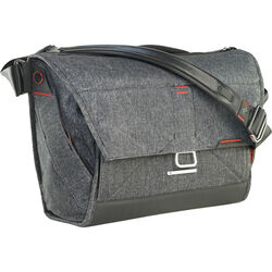 Peak Design Everyday Messenger 13" Version 2 (Charcoal)