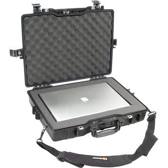 Pelican 1495 Laptop Computer Case with Foam (Black)