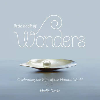 Penguin Book: Little Book of Wonders: Celebrating the Gifts of the Natural World (Hardback)