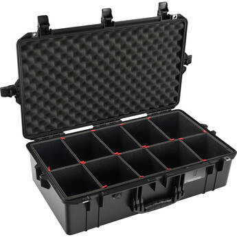 Pelican 1605AirTP Hard Carry Case with TrekPak Divider System Insert (Black)
