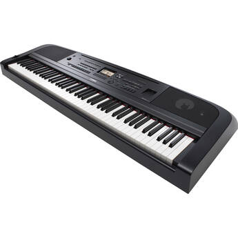 Yamaha DGX-670 88-Key Portable Digital Grand Piano with Speakers (Black)