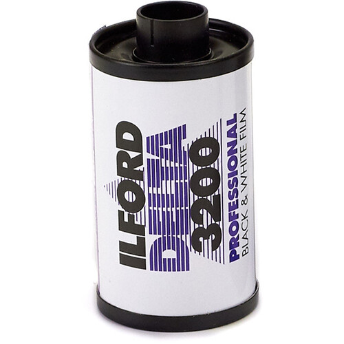 Ilford Delta 3200 Professional Black and White Negative Film (35mm Roll Film 36 Exposures)