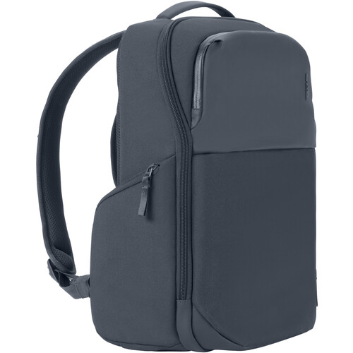 Incase A.R.C Daypack (Navy 19.5L)