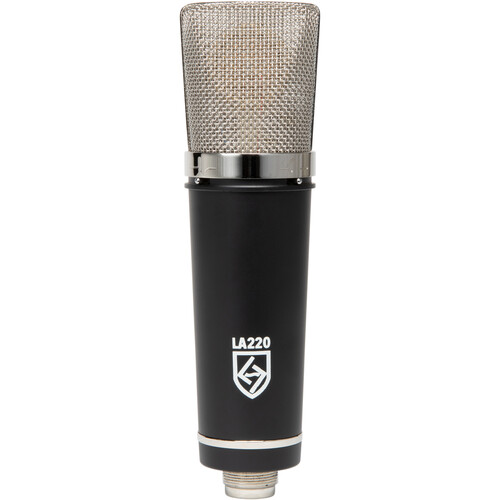 microphone playing through speakers microphone playing through speakers