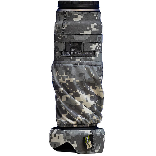 LensCoat Lens Cover for Tamron 18-300mm f/3.5-6.3 Lens (Digital Camo)