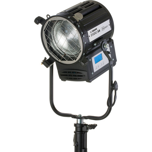 Litepanels Studio X4 Daylight LED Fresnel Light (Pole-Operated Yoke US Power Cable)