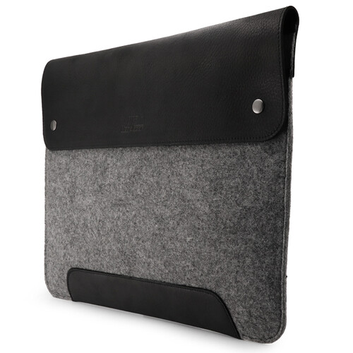 MegaGear Genuine Leather and Fleece Sleeve for 13.3