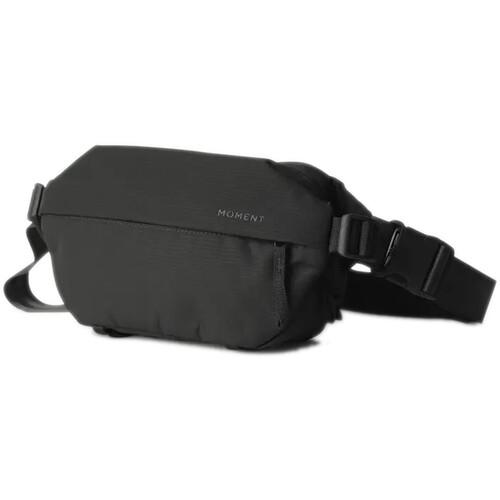 Moment Everything Sling (Black 2L)