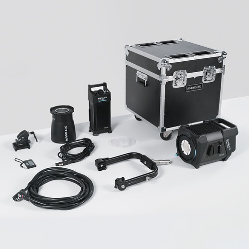 Nanlux Evoke 900C RGB LED Spotlight (Flight Case Kit)