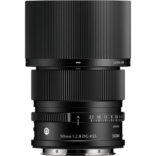 Sigma 90mm f/2.8 DG Contemporary Lens (L-Mount Black)