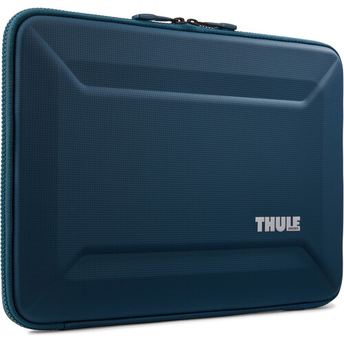 thule gauntlet 15.6