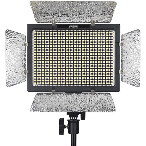 Yongnuo YN600LED Daylight Video Light