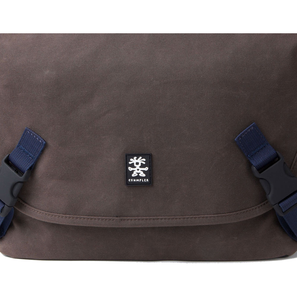 crumpler proper roady 7500