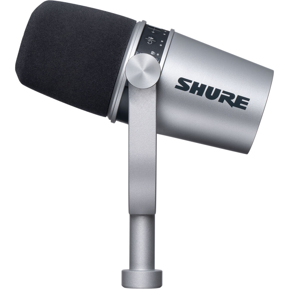 Legendary Broadcast Sound - The mic takes its design and sonic cues from the Shure SM7B, a classic used on countless podcasts and radio broadcasts. Use the mic in close proximity to your voice and you'll find it exhibits a clear, intelligible, and high-quality sound. Optimized frequency response for rich and natural vocal reproduction