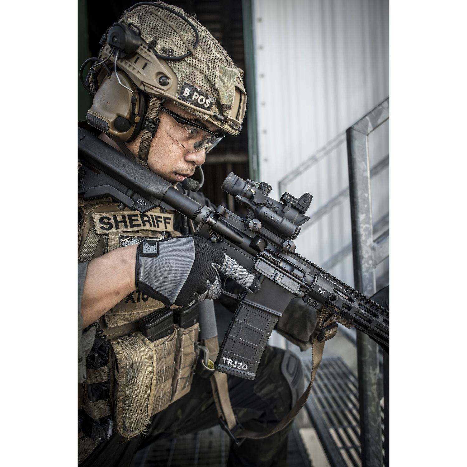 Trijicon 3x30 Ta33 Acog Riflescope And 3 25 Moa Red Dot Type 2 Rmr Kit