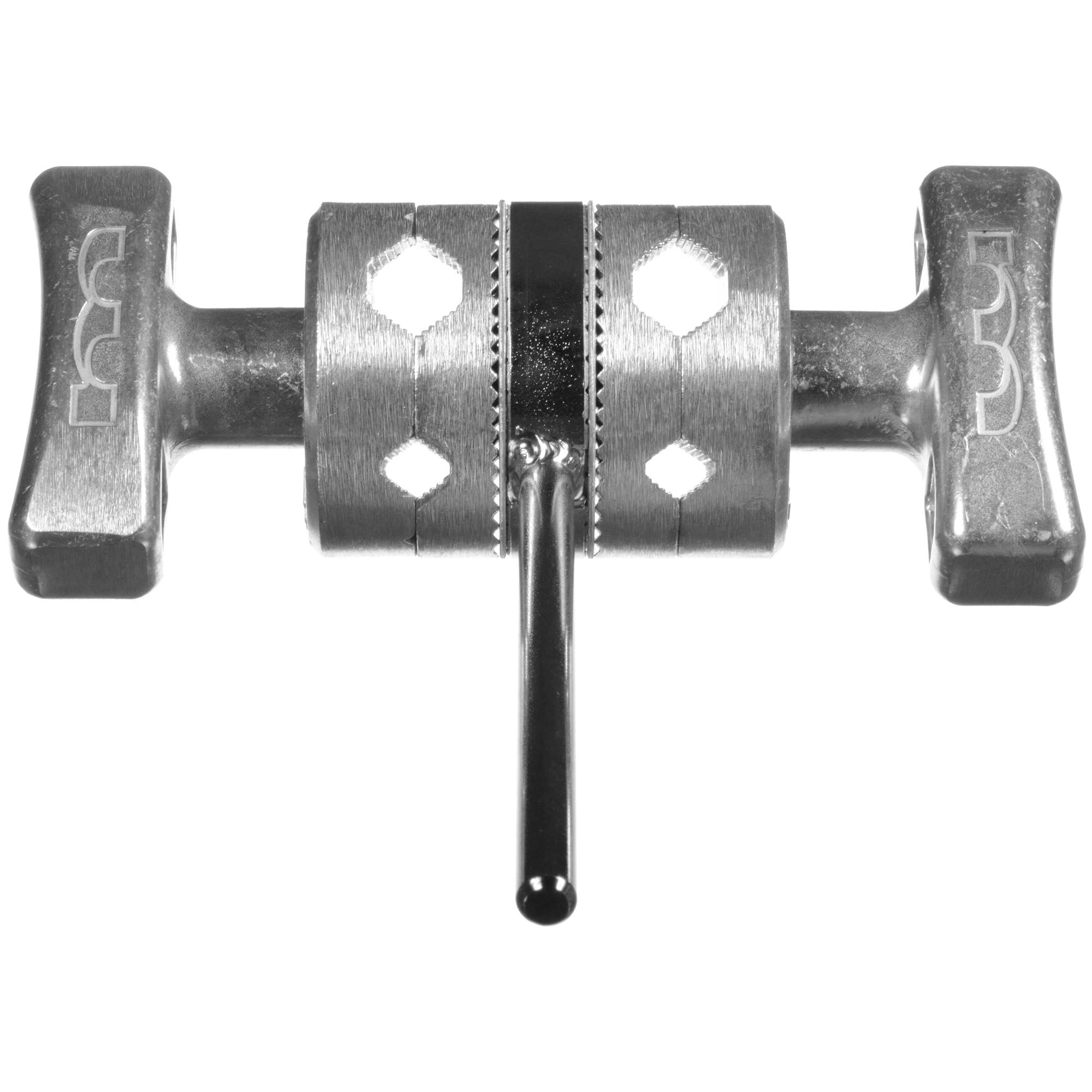 Two Sets of Grip Head Plates on One Shaft Matthews Gag