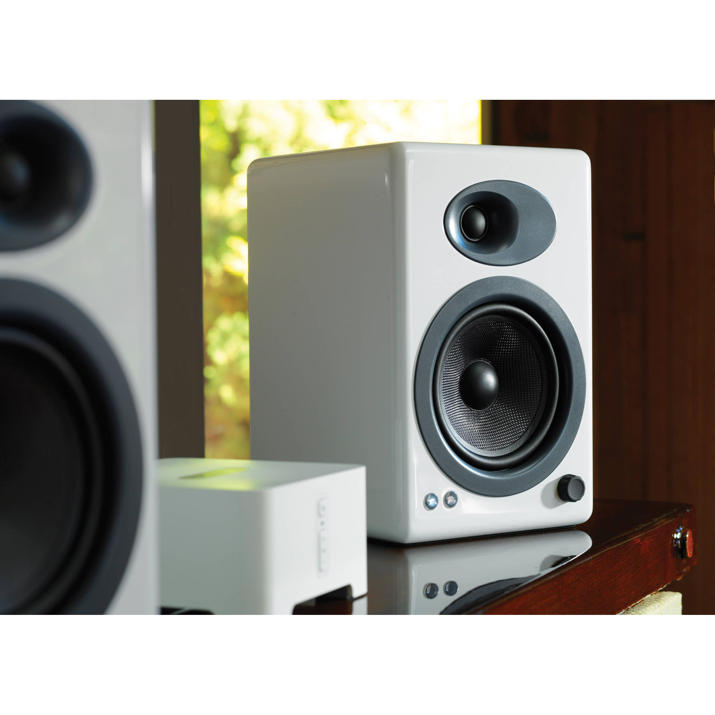 audioengine a5  white