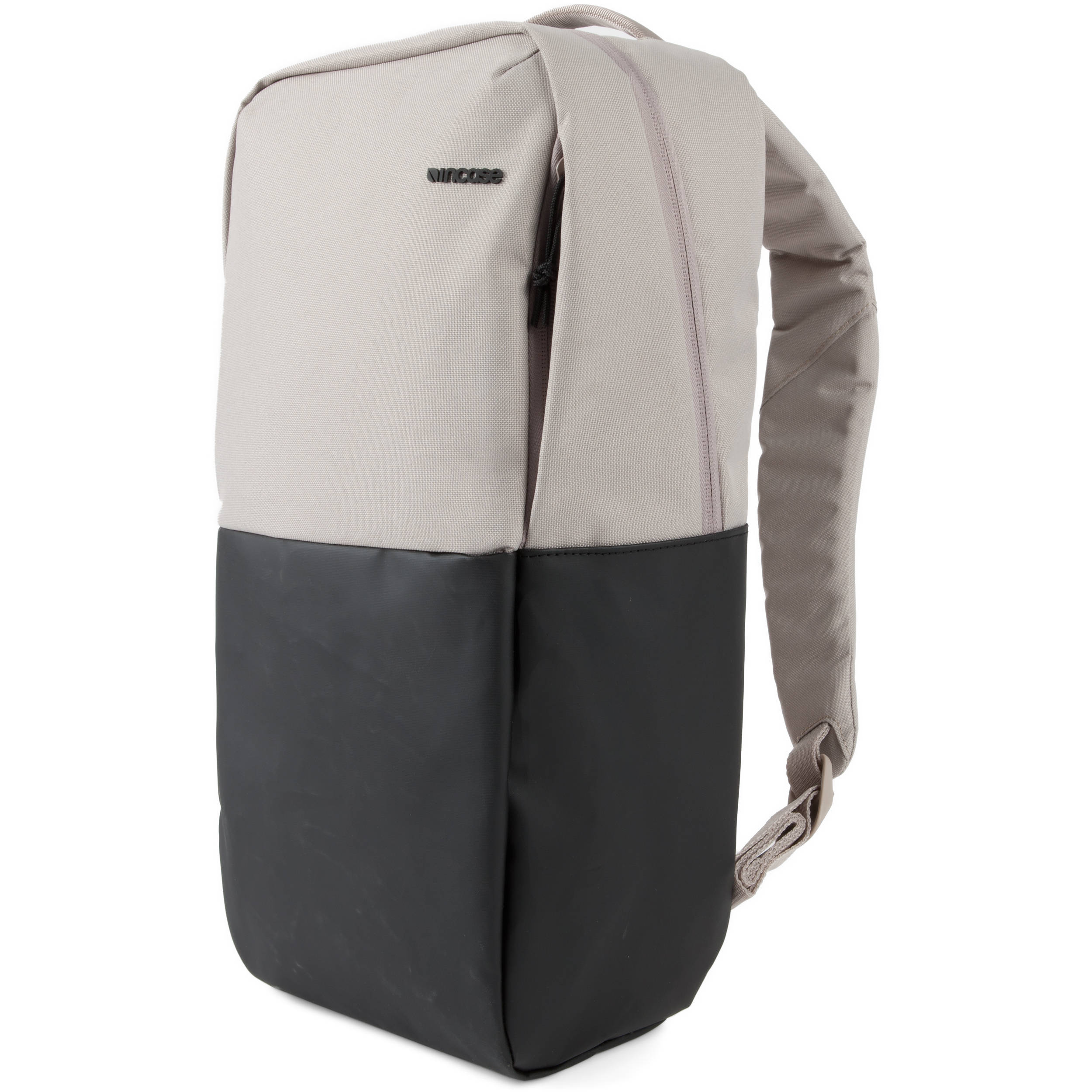 incase staple backpack