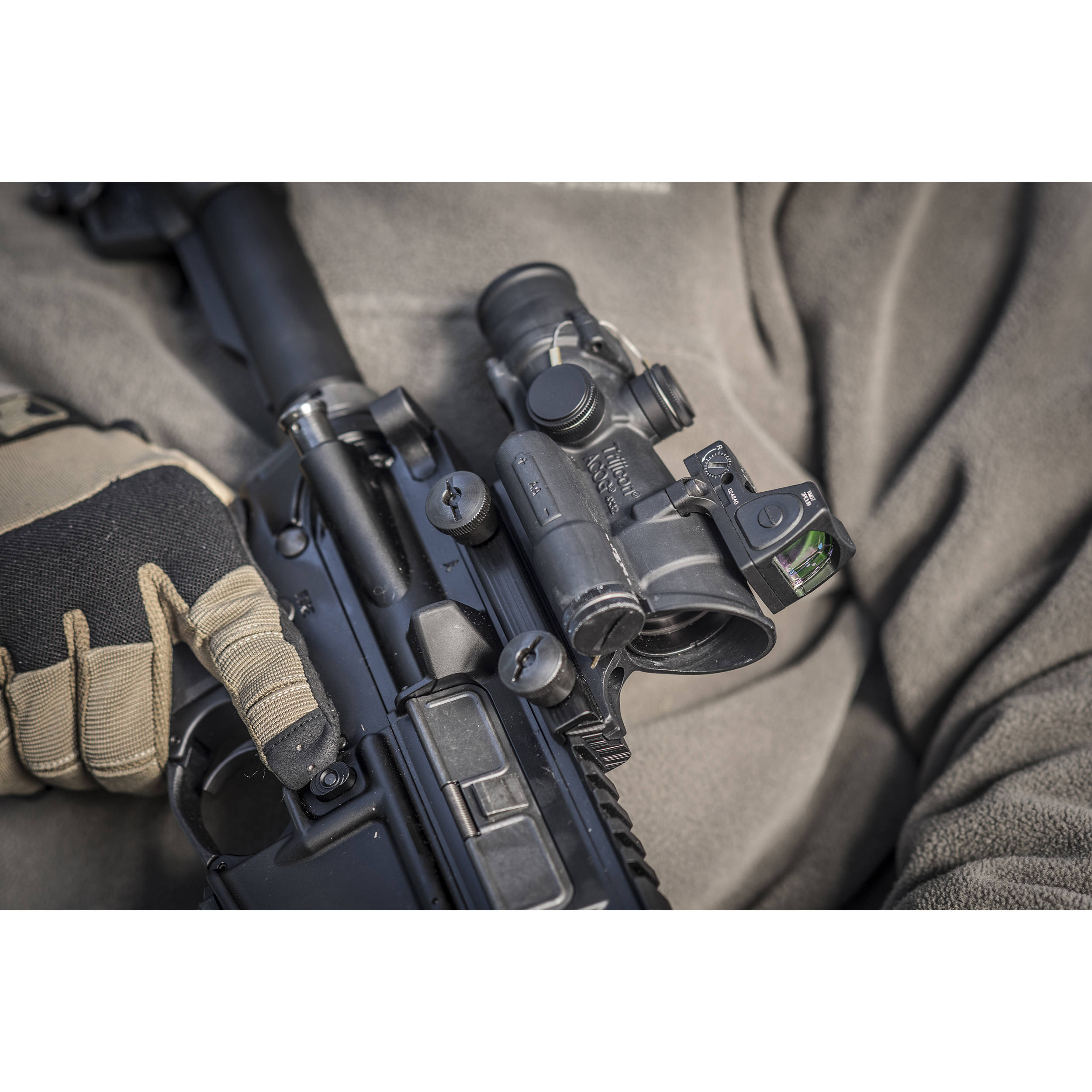 Trijicon 3x30 Ta33 Acog Riflescope And 3 25 Moa Red